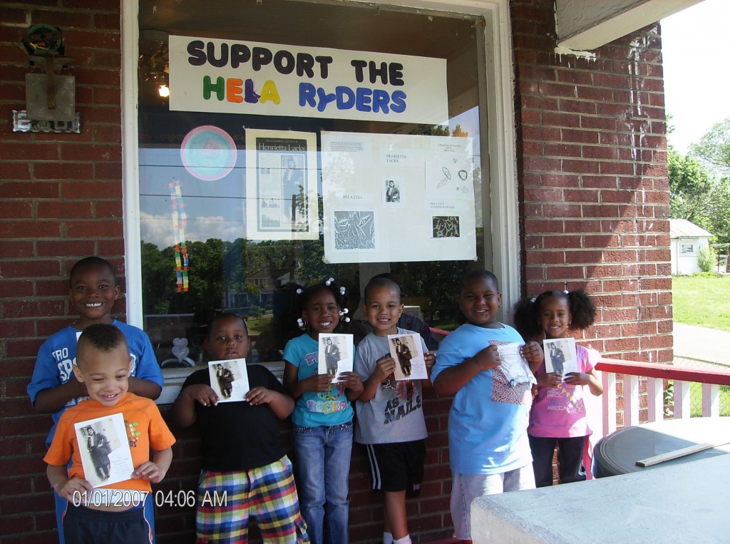 hela-4-life-fundraiser-storefront-sign
